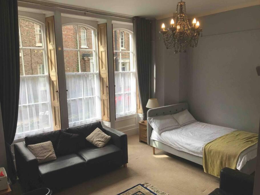 Abbotts Mews Centre Apartment York